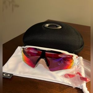 Oakley Radar EV Path Glasses